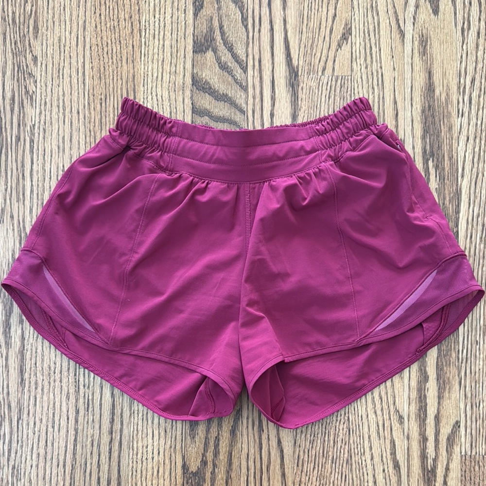 Lululemon Athletica Hotty Hot Low Rise Lined Shorts